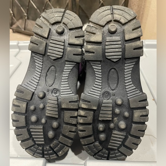 Girls Snow ❄️ Boots 🥾, Purple and Black, Faux Fur, Size 8T or 10T, Light Use - Picture 5 of 8